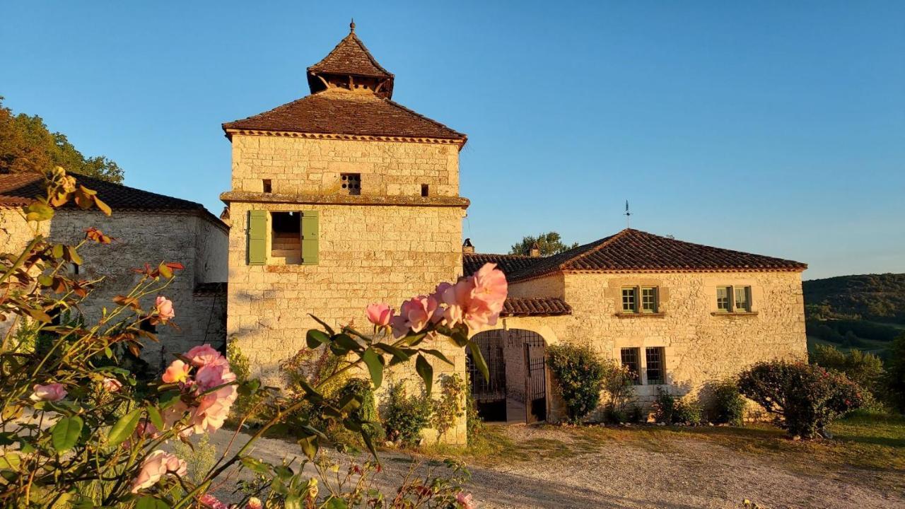 Hotel Manoir Le Moulinal47 - Vue Panoramique Courbiac Exterior foto