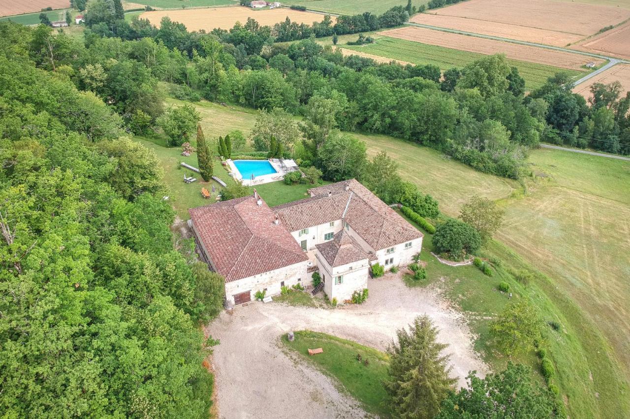 Hotel Manoir Le Moulinal47 - Vue Panoramique Courbiac Exterior foto